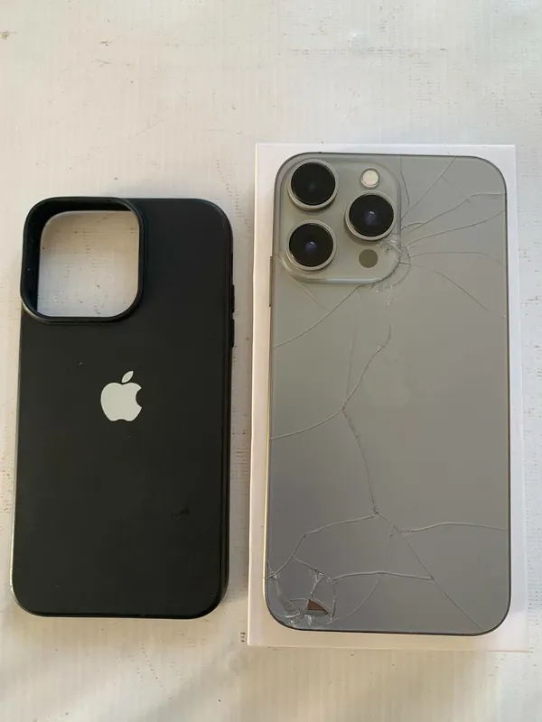 iPhone XR 16 Pro в корпусе 3 iPhone XR 16 Pro в корпусе 3