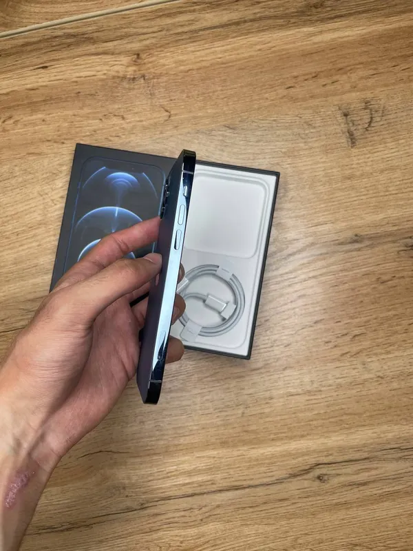 iPhone 12 Pro 3 iPhone 12 Pro 3