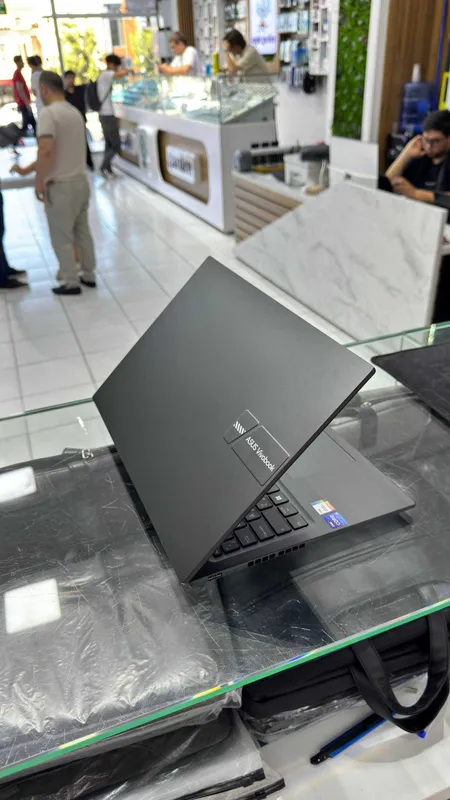 Asus Vivobook Oled