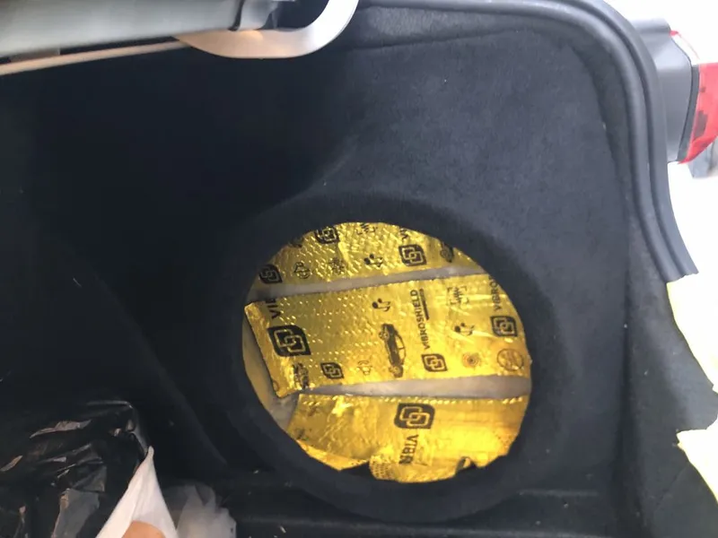 Стелс-короб для Chevrolet / Onix (12") 7 Стелс-короб для Chevrolet / Onix (12") 7