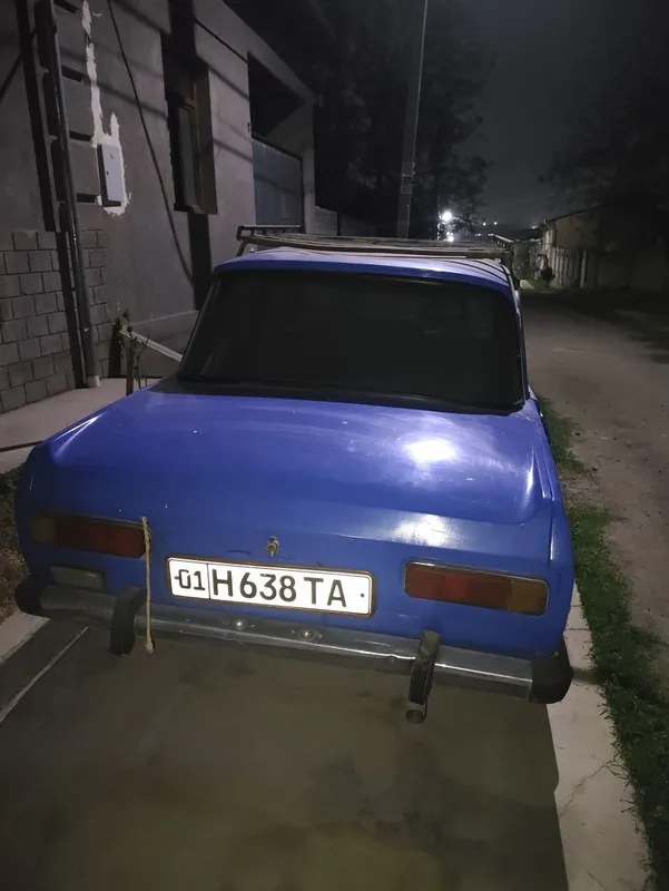 АЗЛК автомобили сотилади / Продается автомобил АЗЛК — фото 1