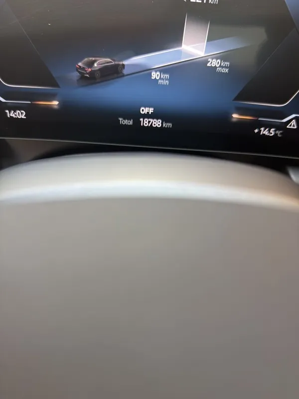 BMW i5 40L M-Sport 2025 yil full dop opsiya — фото 4