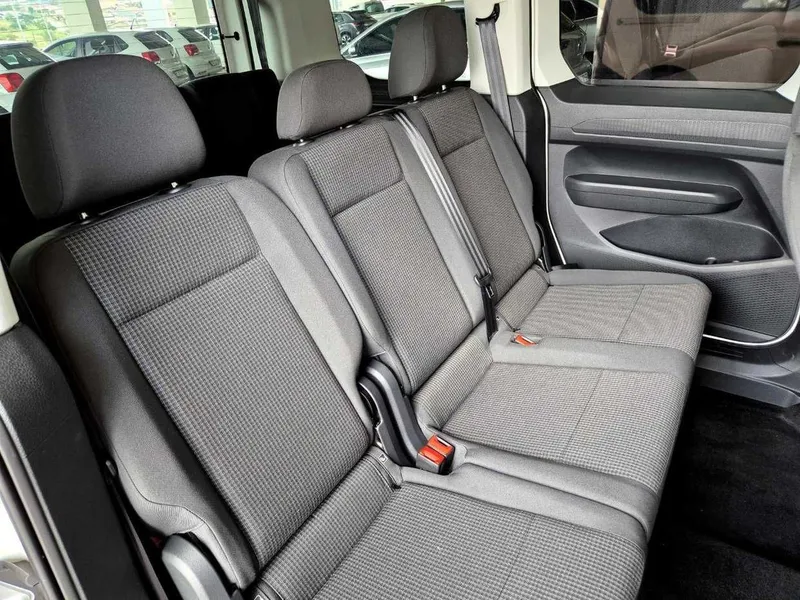 volkswagen caddy kombi Naxt va halol nasiya 3 volkswagen caddy kombi Naxt va halol nasiya 3