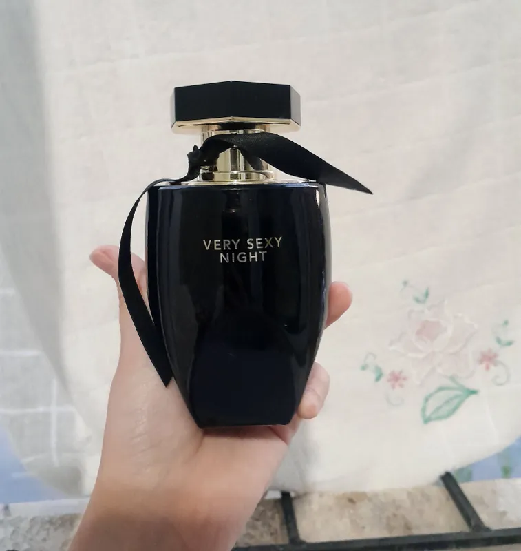 Продаётся Оригинальные духи от Victoria Secret
