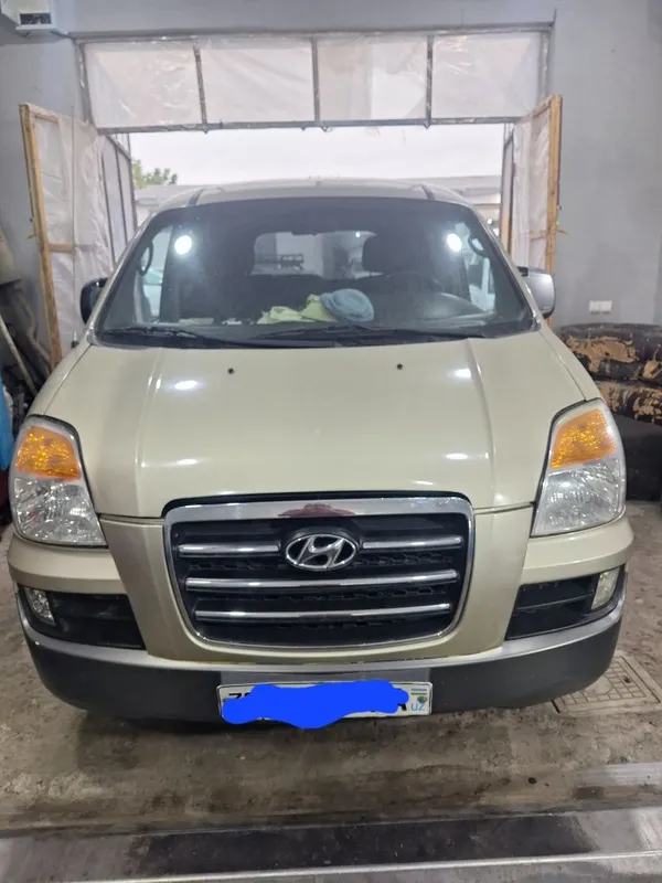 Продаётся Hyundai Starex H1 бензин