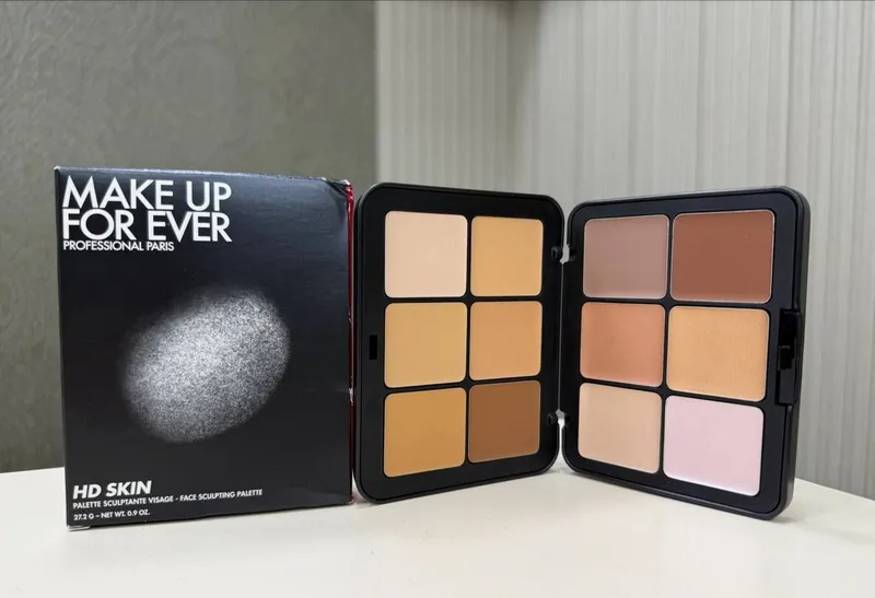 MAKE UP FOR EVER