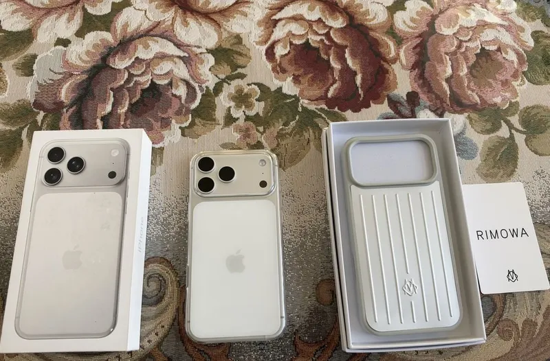 Iphone 17 pro max silver 256 2 Iphone 17 pro max silver 256 2