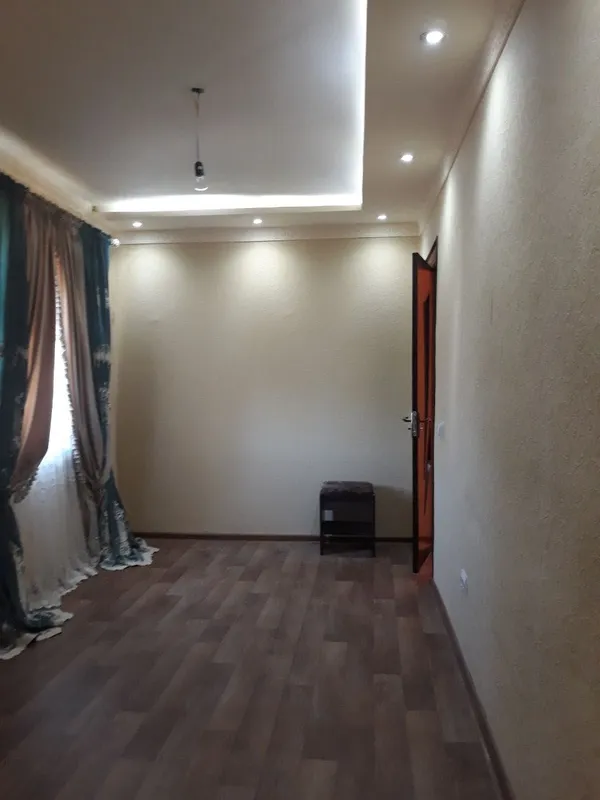 Chirchik 4 mikrorayon 4 etaj Kv arenda maklerlar bezovta qilmasin