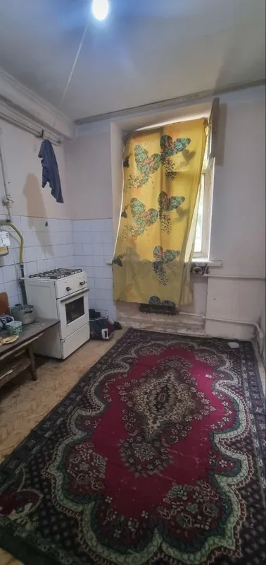 Birinchi qavatdagi 1 xonali kvartira shoshilinch sotiladi 3 Birinchi qavatdagi 1 xonali kvartira shoshilinch sotiladi 3