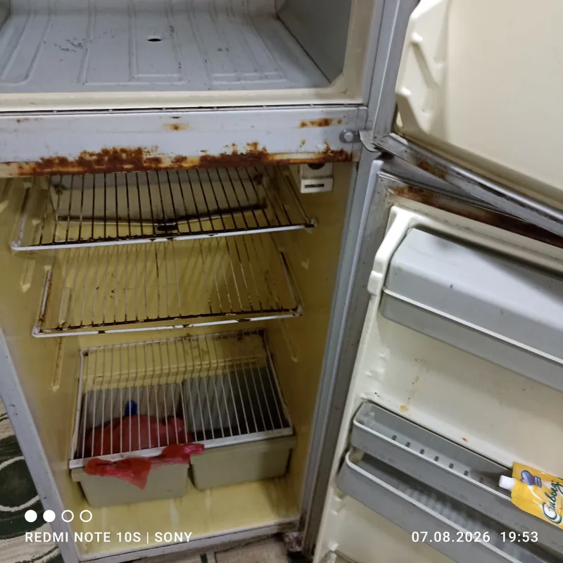 Холодильник матор год назад новый ставел. Сейчас не работает 4 Холодильник матор год назад новый ставел. Сейчас не работает 4
