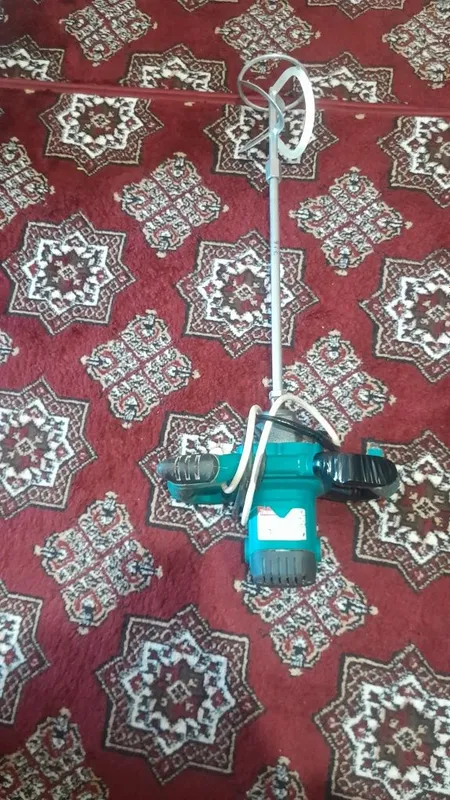 Mikser sotiladi pulini galishib baraman