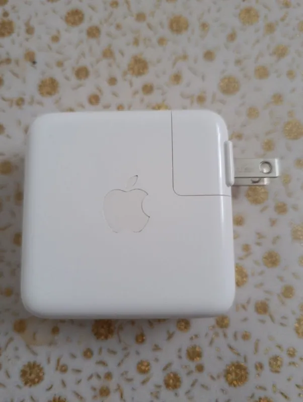 Адаптер питания Apple USB-C