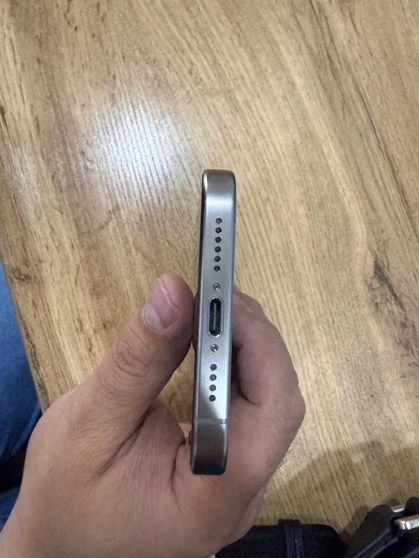 СРОЧНО !! Продается телефон в Яшнабаде Iphone 15 Pro Max 1 TB — фото 5