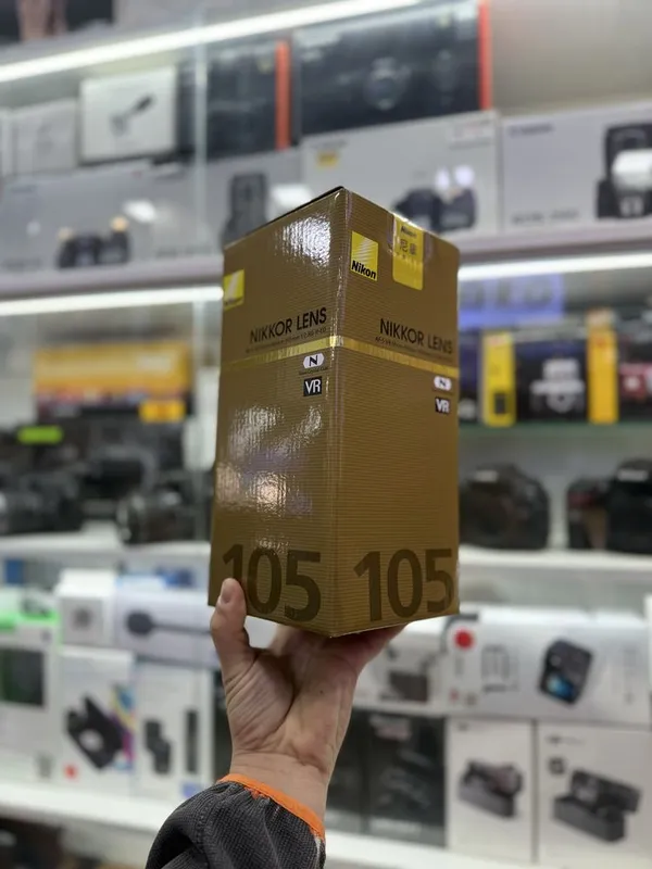 Nikon micro nikkor 105 mm f2.8 lens — фото 1