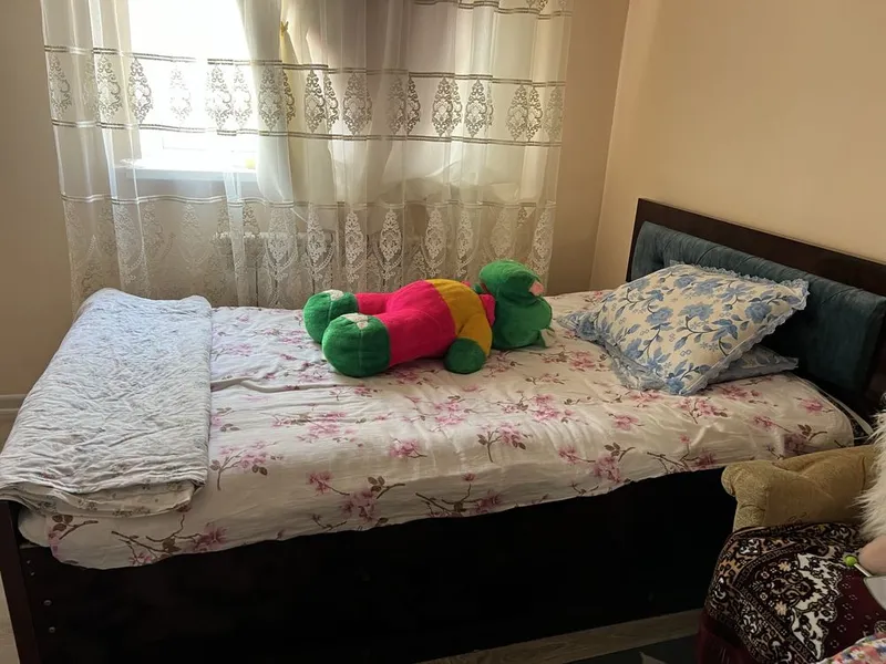 Divan spalni 1 kishilik 1 Divan spalni 1 kishilik 1