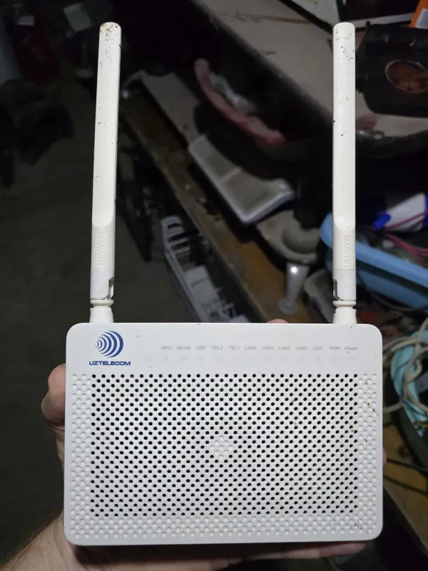Wifi router(GPON-optik tolali HG8245H5)