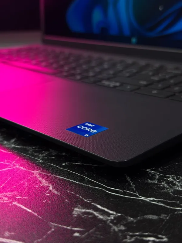 Мощный ноутбук Dell Vostro 15 3530 3 Мощный ноутбук Dell Vostro 15 3530 3