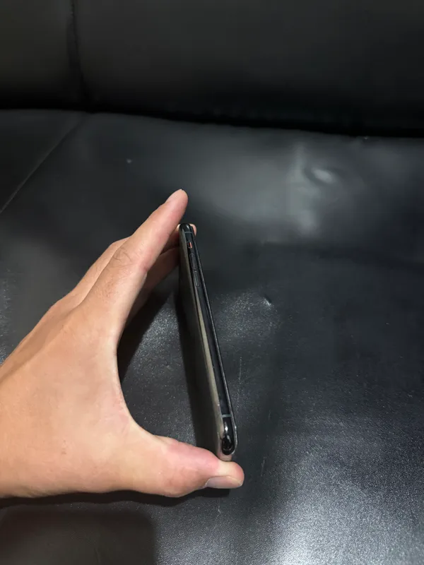 iPhone 11 Pro 64 (LL/A) 2 iPhone 11 Pro 64 (LL/A) 2