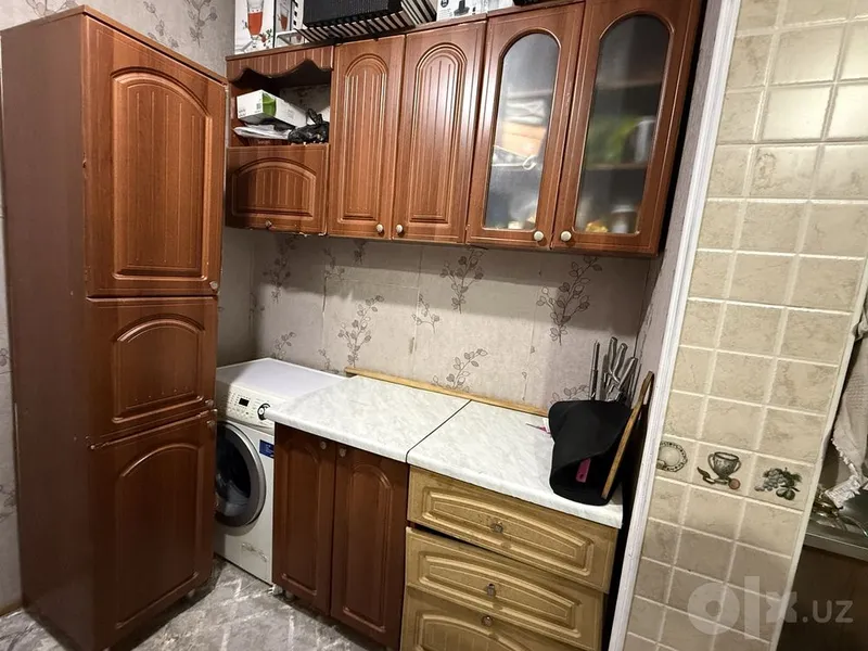 Б/У Кухонный мебель сотилади срочно 1 Б/У Кухонный мебель сотилади срочно 1