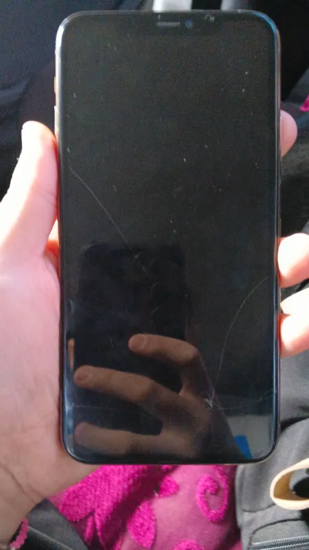 iphone 11 pro max 64gbgold 2 iphone 11 pro max 64gbgold 2