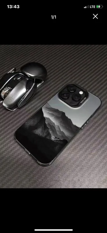 Чехлы для iPhone 1 Чехлы для iPhone 1