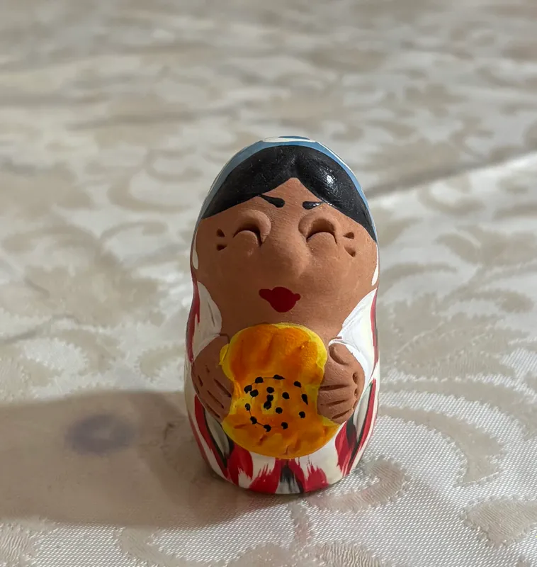 Национальная статуэтка 1