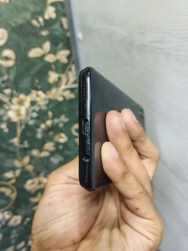 Samsung A30 sotiladi arzon 3 Samsung A30 sotiladi arzon 3