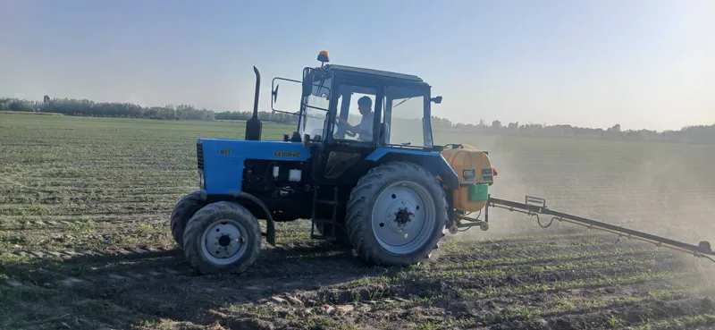 Traktor sotiladi Mtz 82.1 yangiday 1 Traktor sotiladi Mtz 82.1 yangiday 1