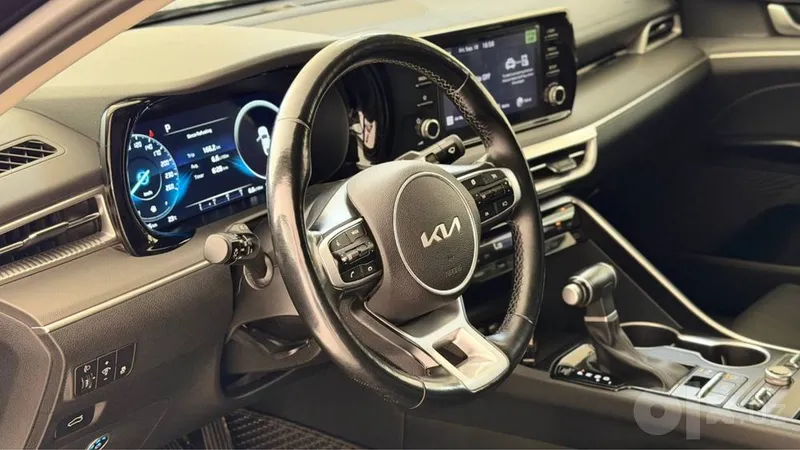 Kia K5 2023 yil ishlab chiqarilgan 1 Kia K5 2023 yil ishlab chiqarilgan 1