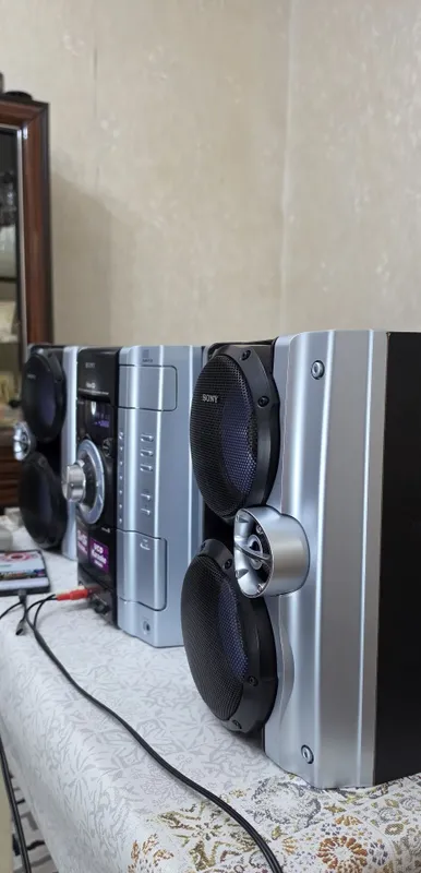 Sony музыкальный центр 3