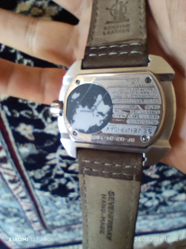 Часы sevenfriday 3 Часы sevenfriday 3
