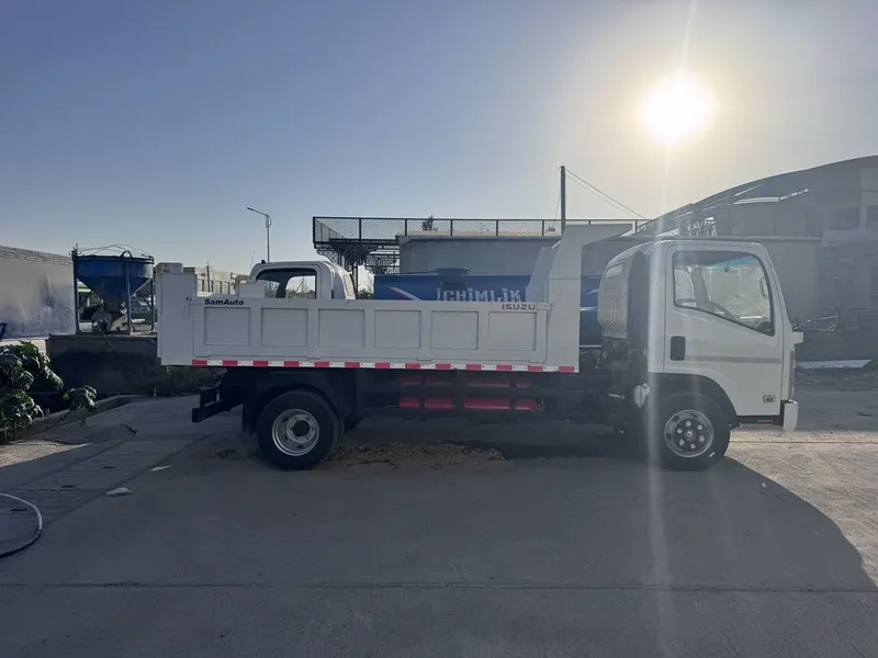 Isuzu Samasval 2011 2