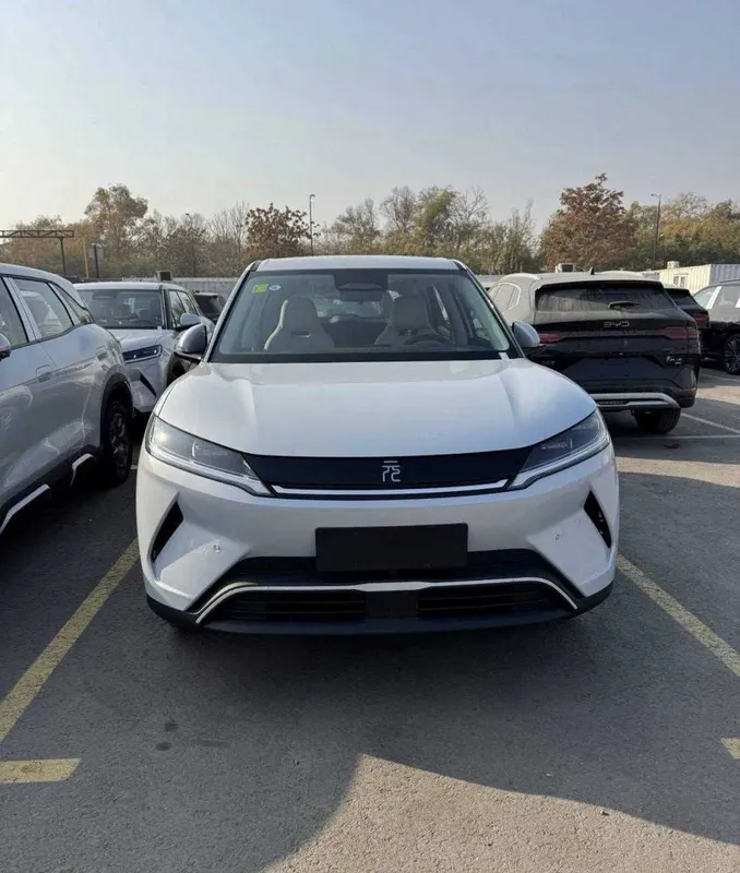 BYD Yuan up hybrid full naxt + foizsiz rassrochka