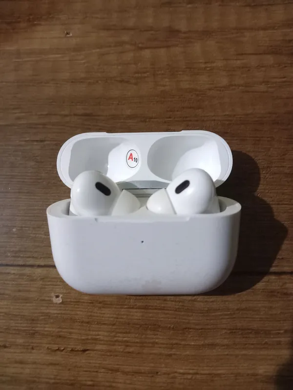 Очки и Airpots 2 Очки и Airpots 2