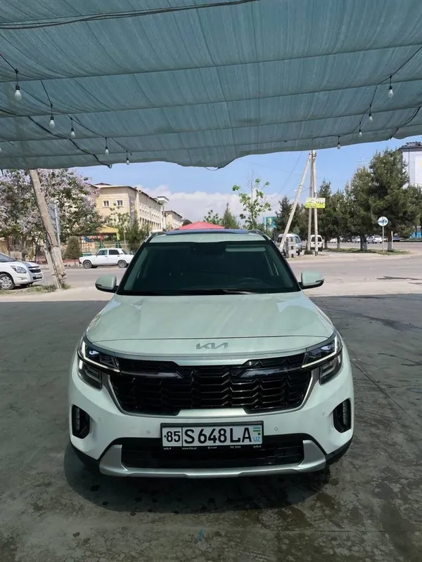 Kia seltos sotiladi
