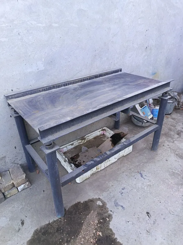 G'isht uchun Vibro stol 150×80 2 G'isht uchun Vibro stol 150×80 2