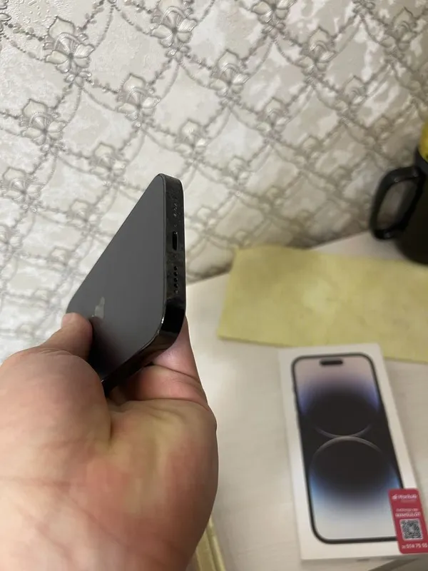 iPHONE 14 pro Black — фото 4