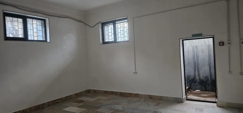 Нотурар бино, сокол каватда, кадастр бор, барча хужжалари жойида. — фото 3