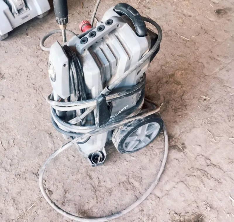 Gilam yuvish rotor va karcher sotiladi — фото 4