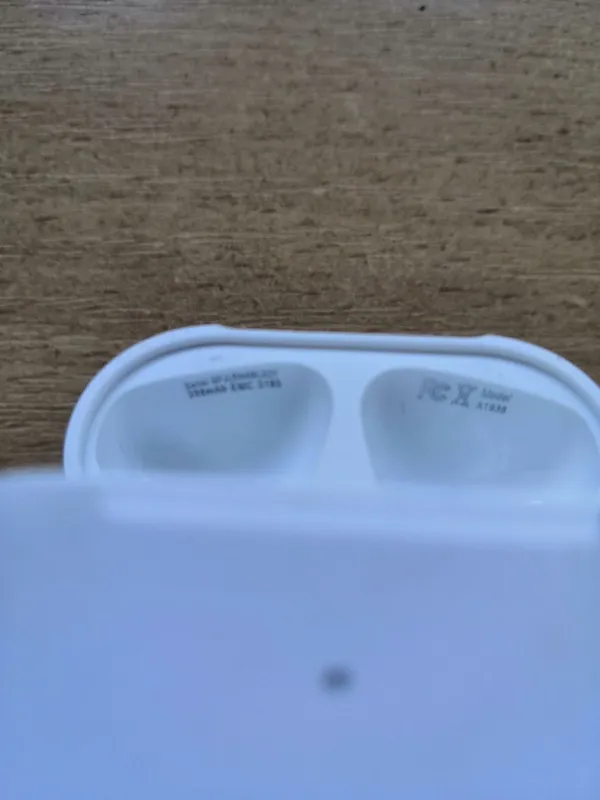 AirPods 2.2 original 5 AirPods 2.2 original 5
