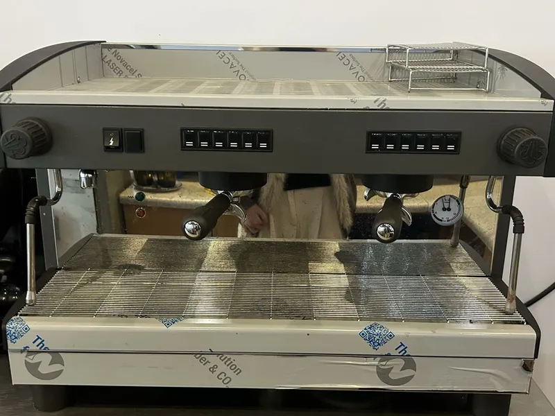 кофемашина robustezza ST2E - ST2E COMPACT и кофемолка cunill