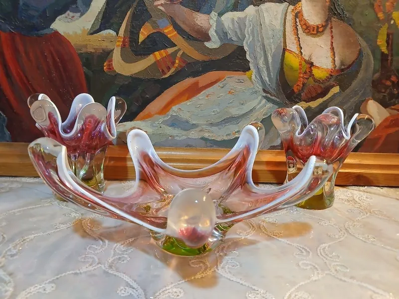 Вазы разные стеклянные