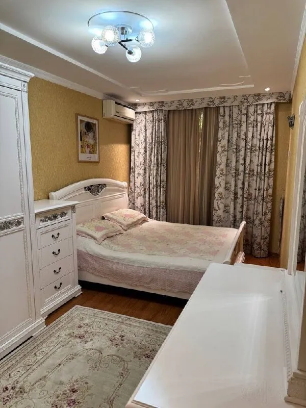 4-комнатная квартира, 120 м², Мирзо-Улугбек 3