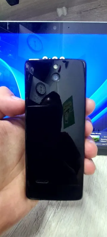 Nokia 515 orginal 2 Nokia 515 orginal 2