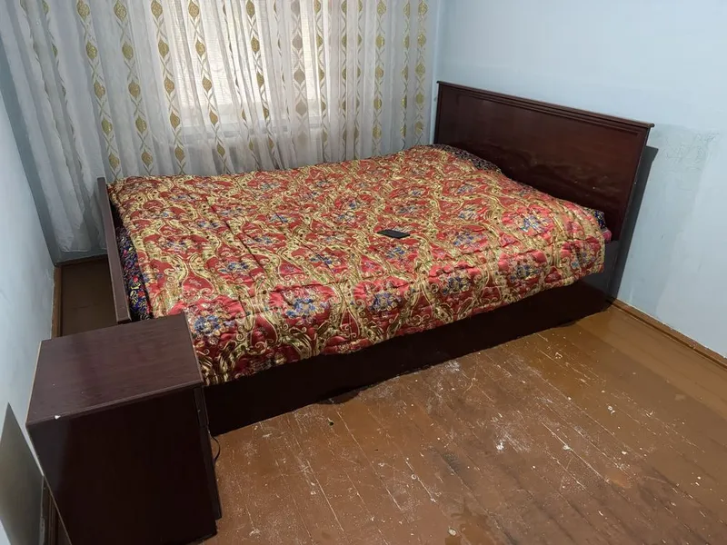 Spalniy kokplekt. Krovat Matras Shkaf tumba . Holati yaxshi 2