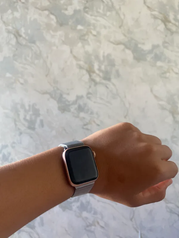 часы Apple 2