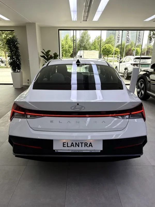 HYUNDAI elantra 2026 новый 2 HYUNDAI elantra 2026 новый 2