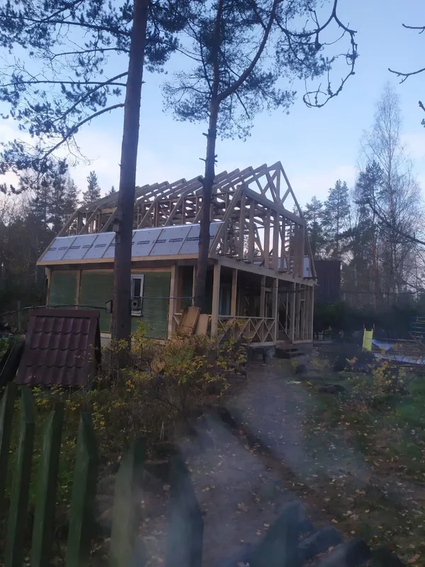 Работа строителей .