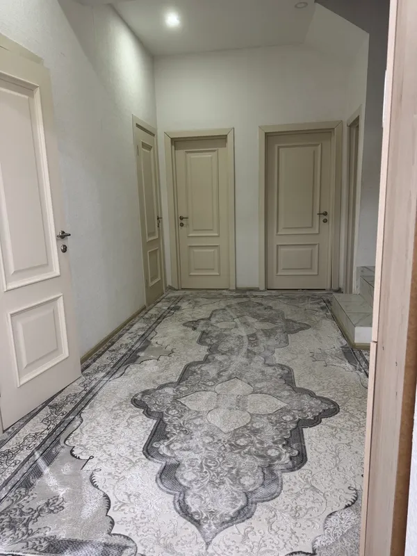 5-комн квартира, 130 м², 1/8 этаж (вторичка) 4