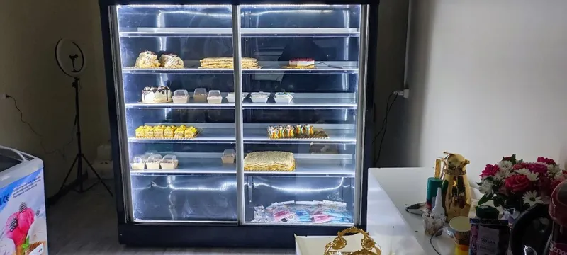 vitirinniy xaladinnik srochna sotiladi yaxshi xolatda